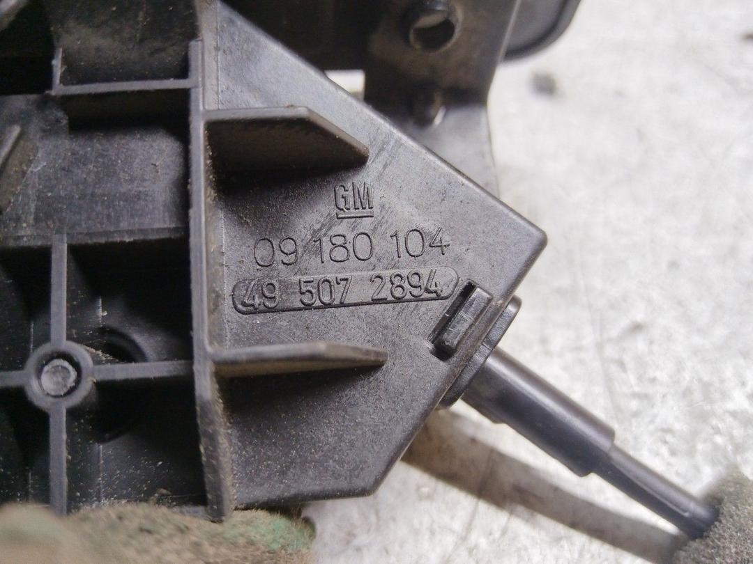 Замок багажника 9PMZOQ Opel Vectra - Фото 5