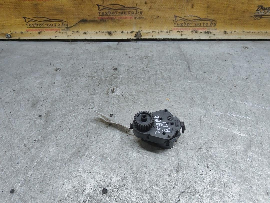 Моторчик заслонки печки AP5TVZ Renault Laguna