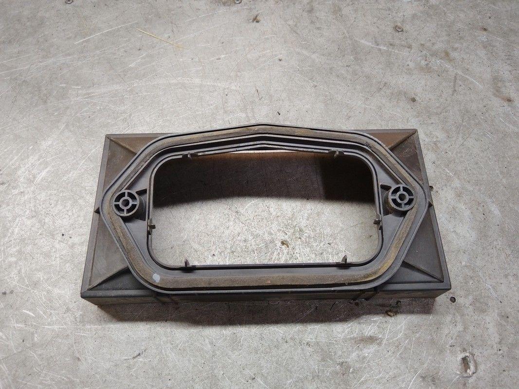 Корпус салонного фильтра 5XMY93 Peugeot 406