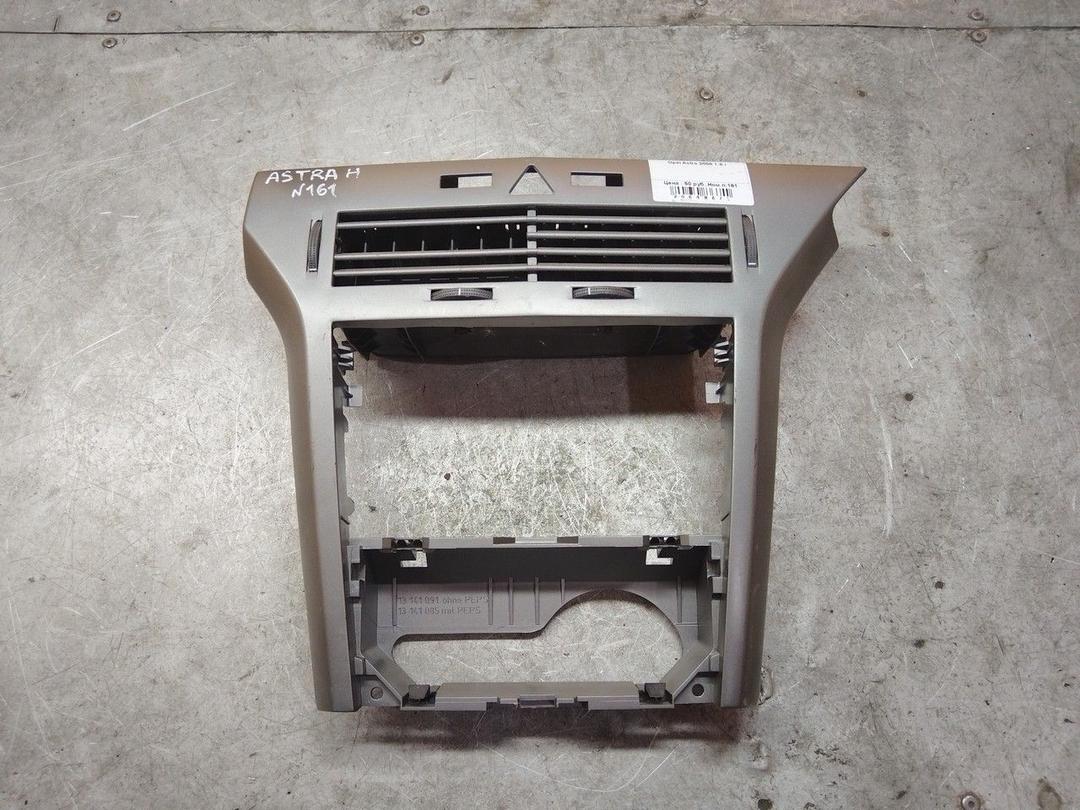 Рамка под магнитолу PF820E Opel Astra - Фото 1