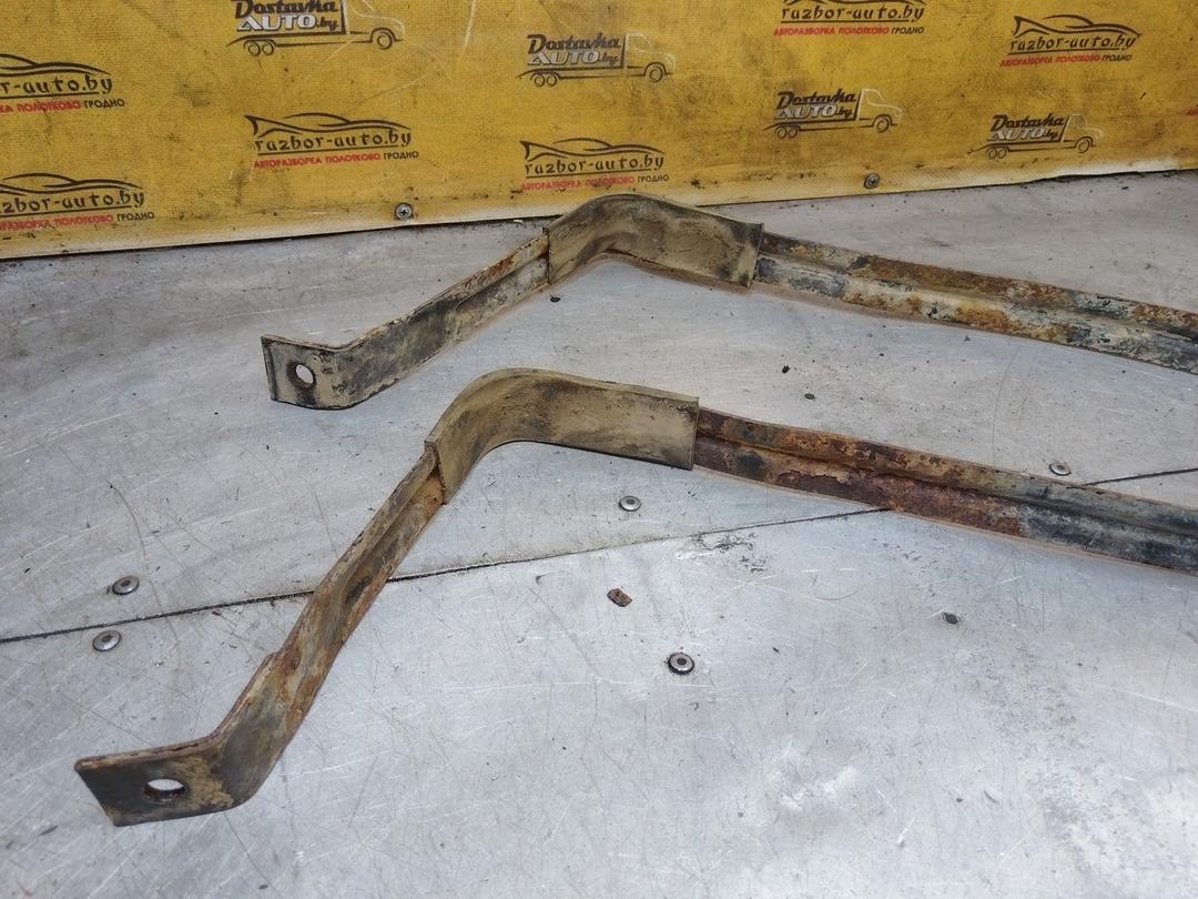 Крепление топливного бака WTO8T7 Kia Sorento - Фото 10