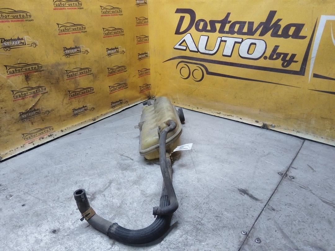 Бачок расширительный NA8NAY Toyota Avensis купить в магазине запчастей бу