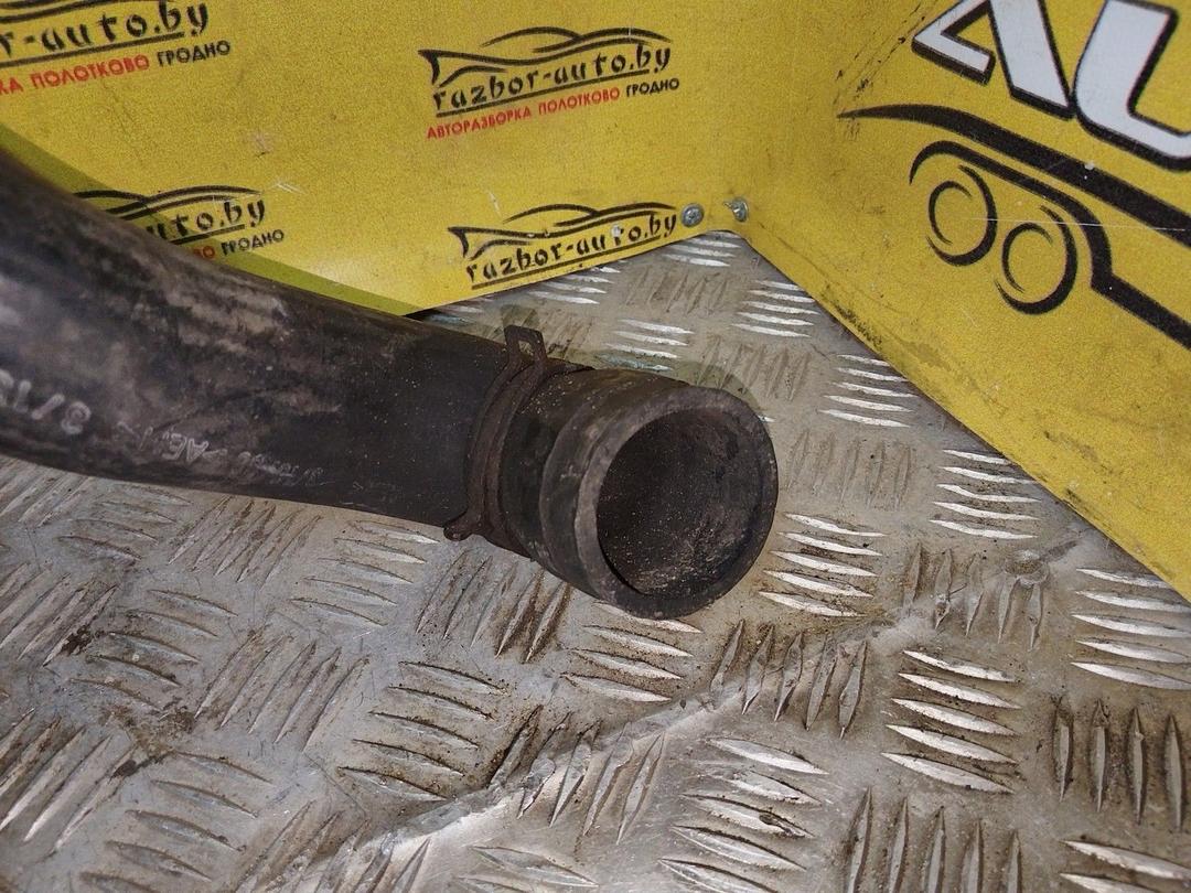 Патрубок интеркулера V118YV Volkswagen Sharan - Фото 6