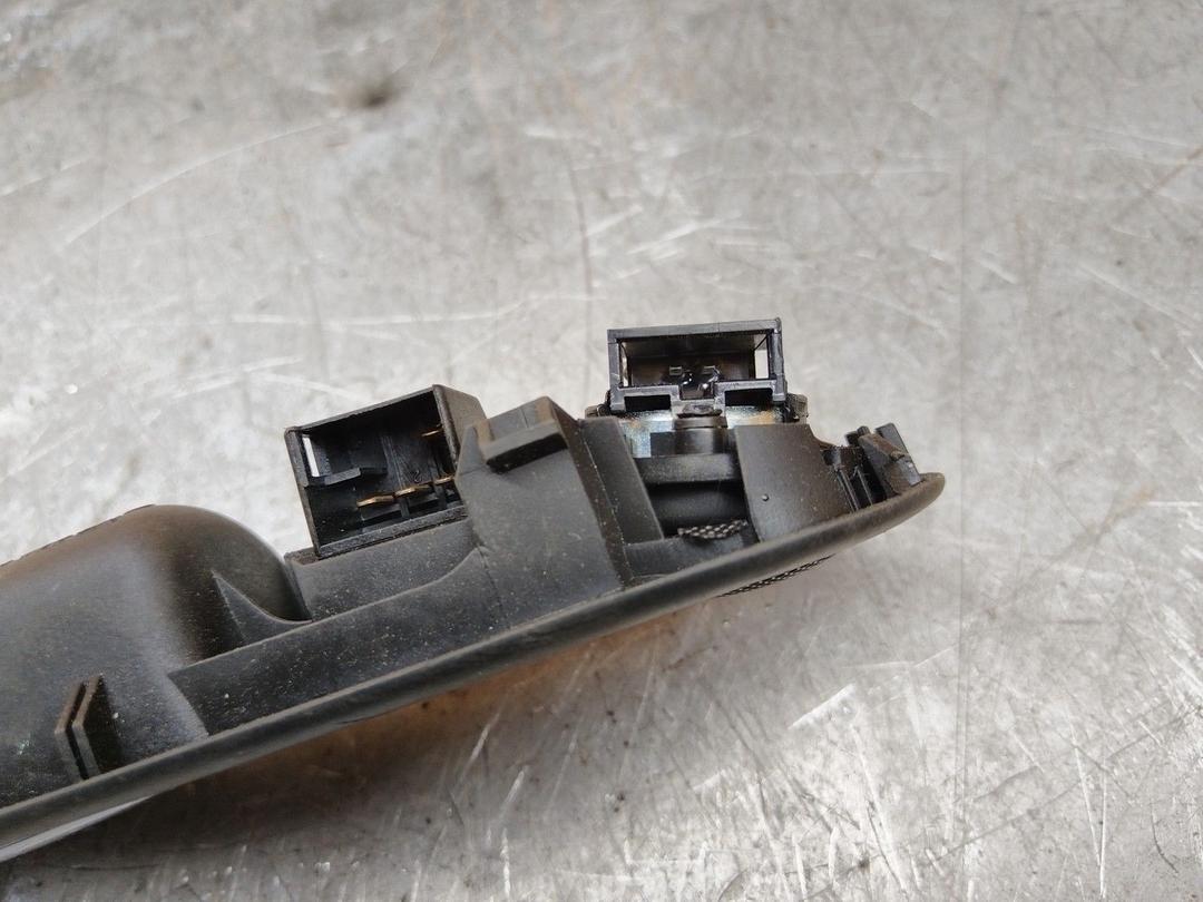 Ручка внутренняя задняя правая X35TVF Volkswagen Passat - Фото 5