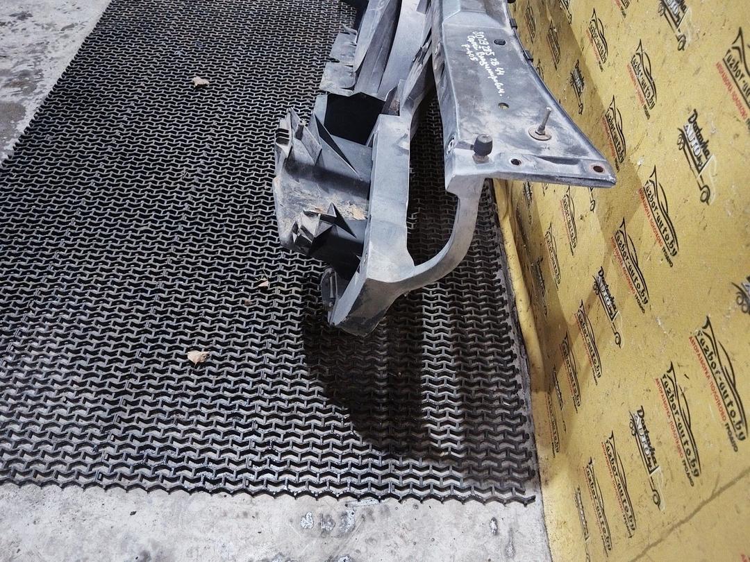 Передняя панель крепления облицовки (телевизор) JGH0KL Peugeot 405 купить