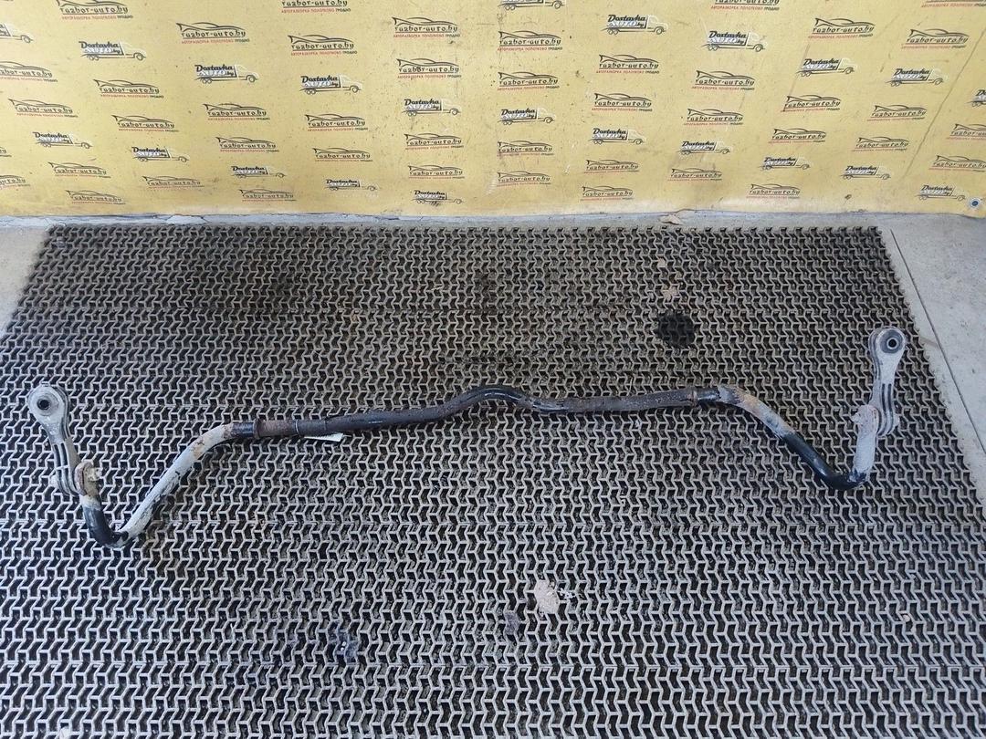 Стабилизатор подвески (поперечной устойчивости) передний XD9VFS Volkswagen Golf