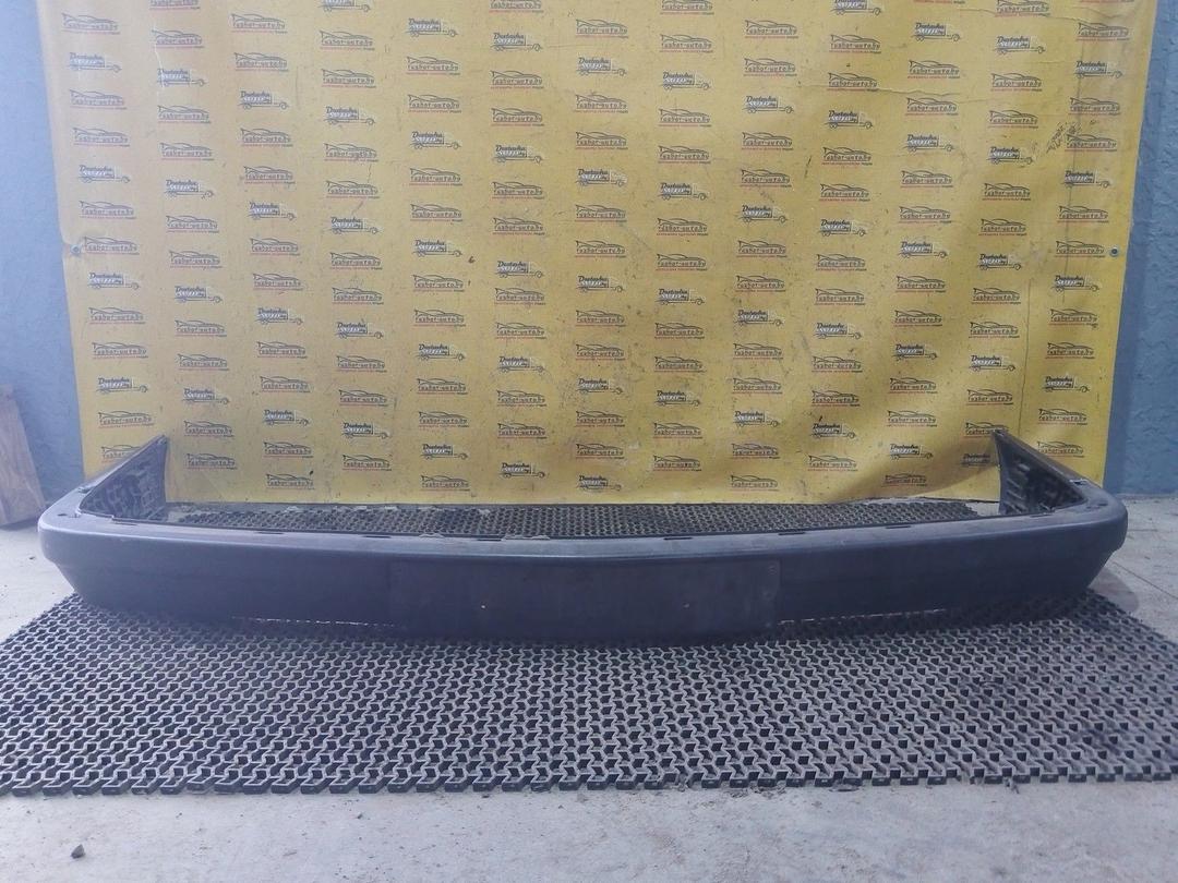 Бампер передний UT67PO Audi 100 купить