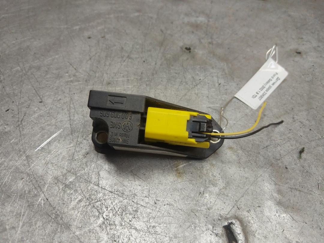 Датчик удара 23K807 Ford Galaxy - Фото 1