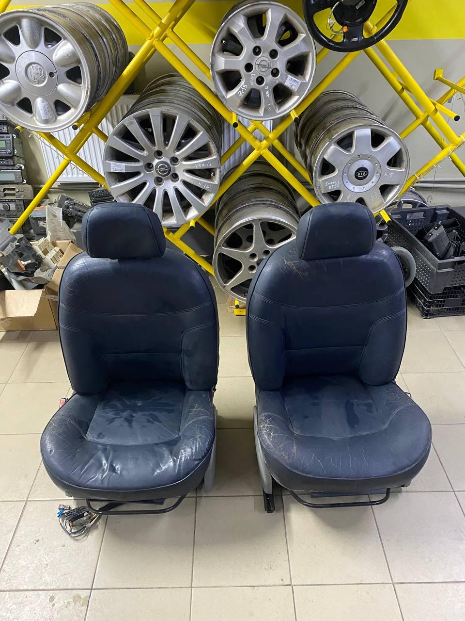 Салон (комплект сидений) AARP81 Renault Scenic