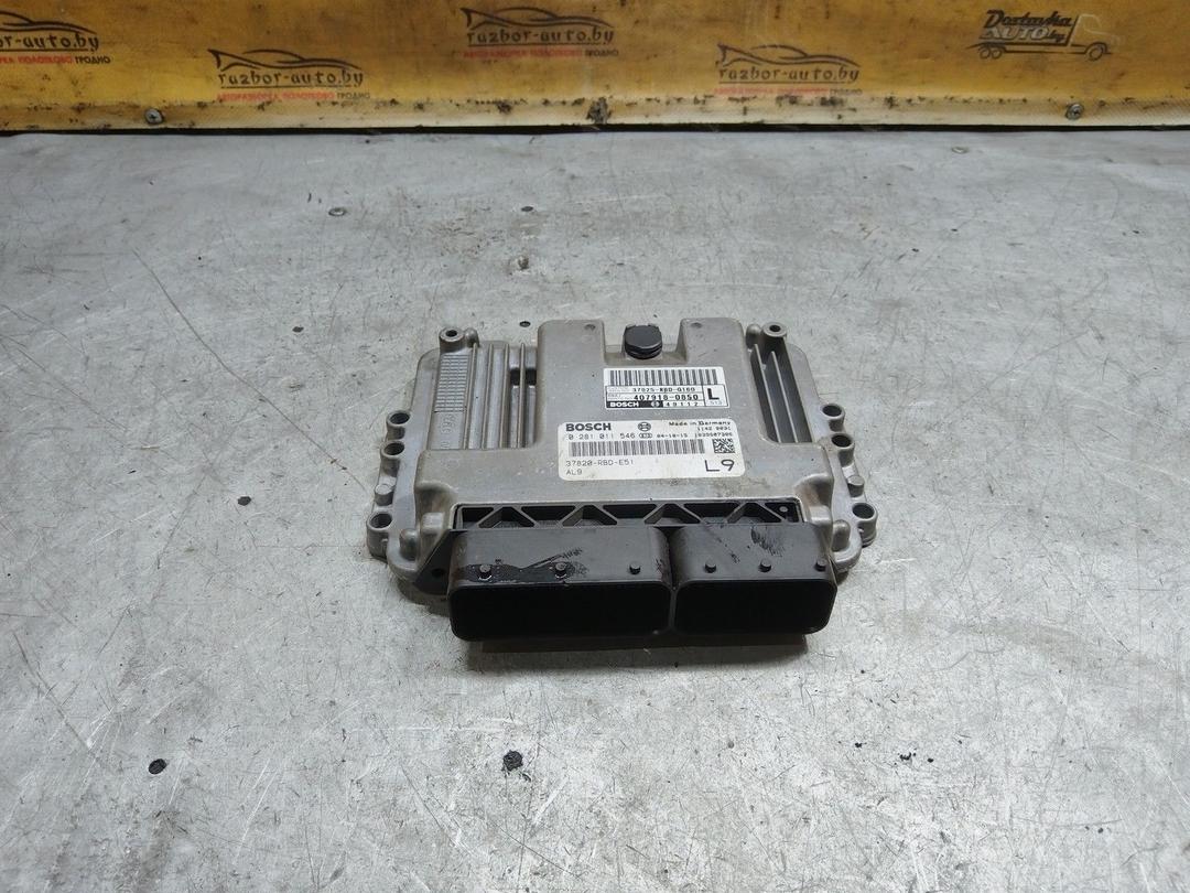 Блок управления двигателем I28NZ7 Honda Accord