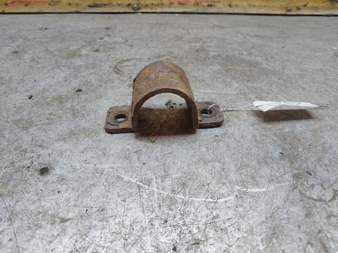 Крепление втулки стабилизатора 5GOQD1 Ford Tourneo Connect