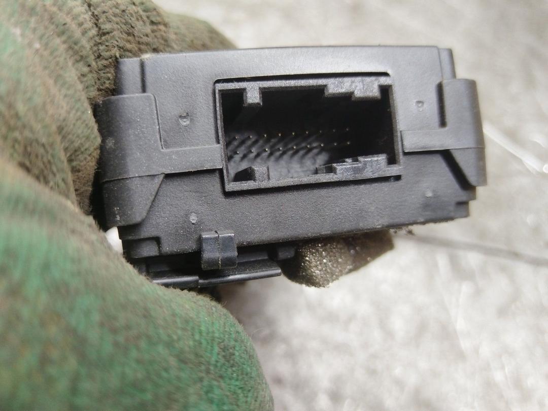 Блок контроля давления в шинах 0LNLWS Peugeot 407 купить в магазине запчастей бу