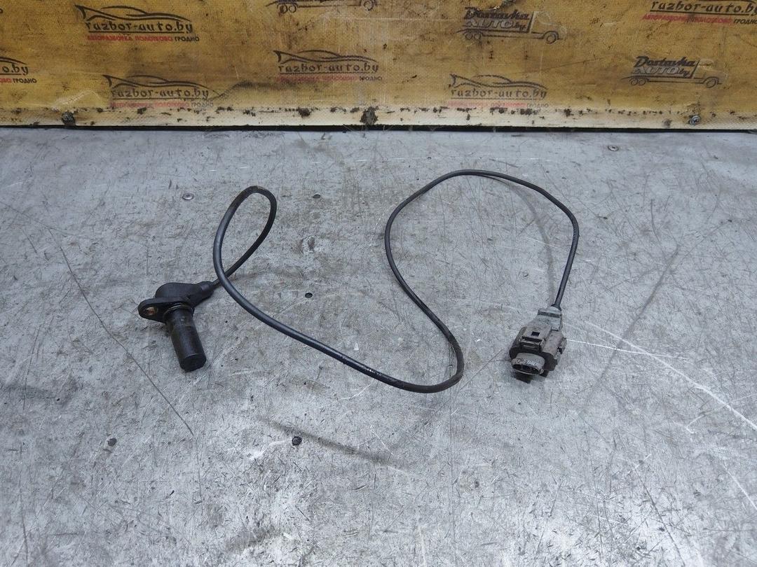 Датчик коленвала DDDV9T Volkswagen Passat - Фото 1