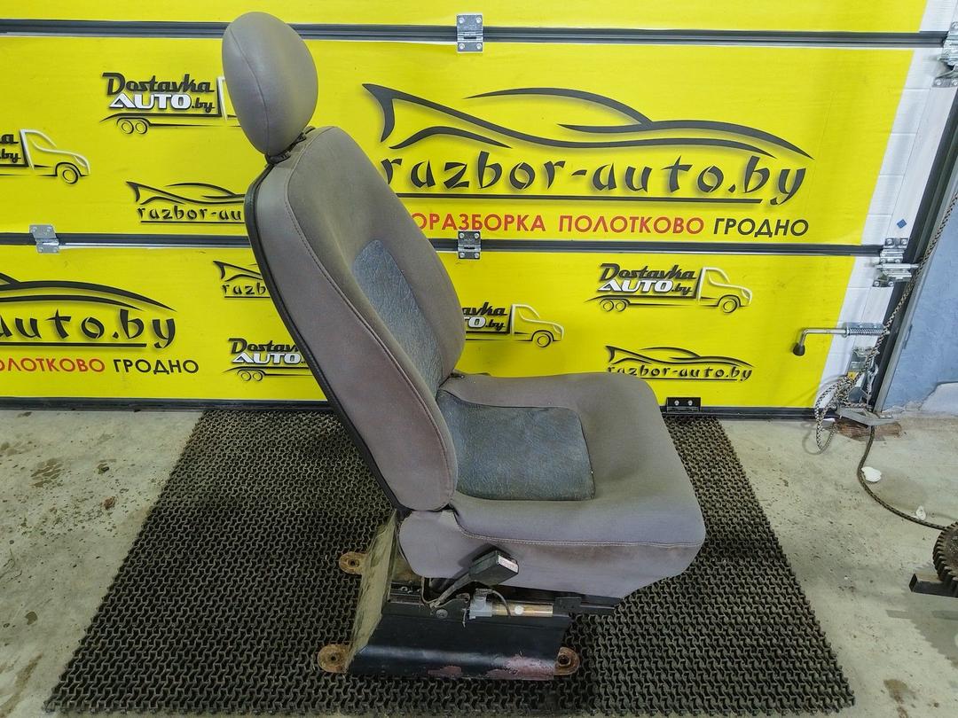 Сиденье переднее левое E0Z7KX Renault Master купить с доставкой