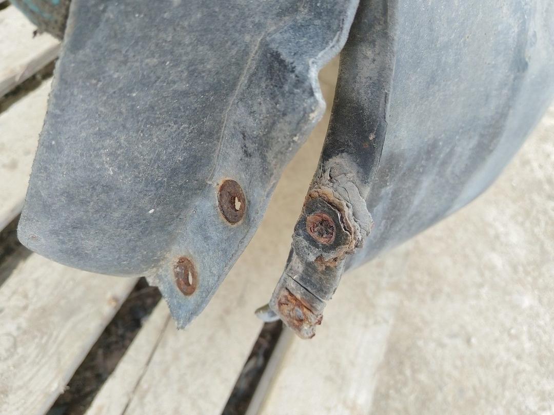 Защита арок задняя левая (подкрылок) 0UO2WM BMW 5 E39 - Фото 3