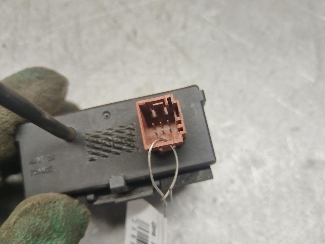 Блок управления центральным замком R47IHH Peugeot 607 - Фото 2