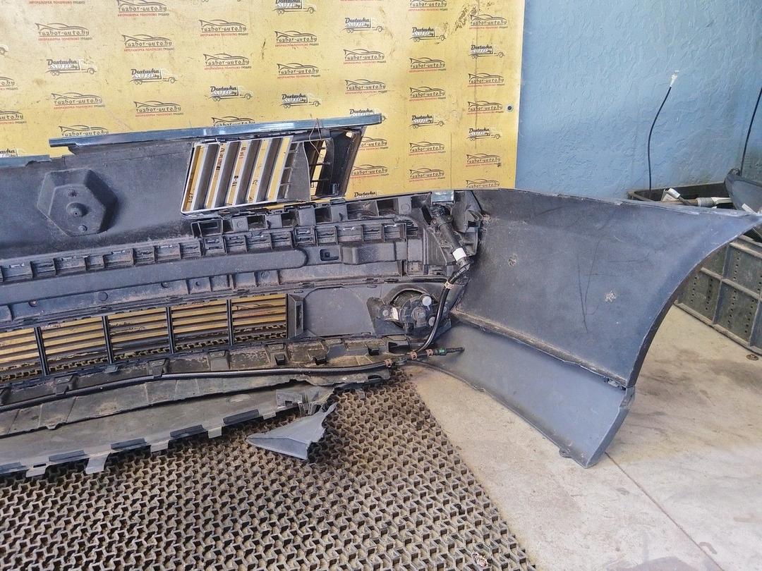 Бампер передний SSMGYL Renault Vel Satis undefined