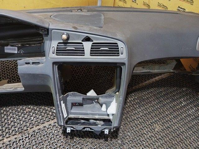 Панель передняя салона (торпедо) BJMMU8 Volvo V70 купить в магазине запчастей бу