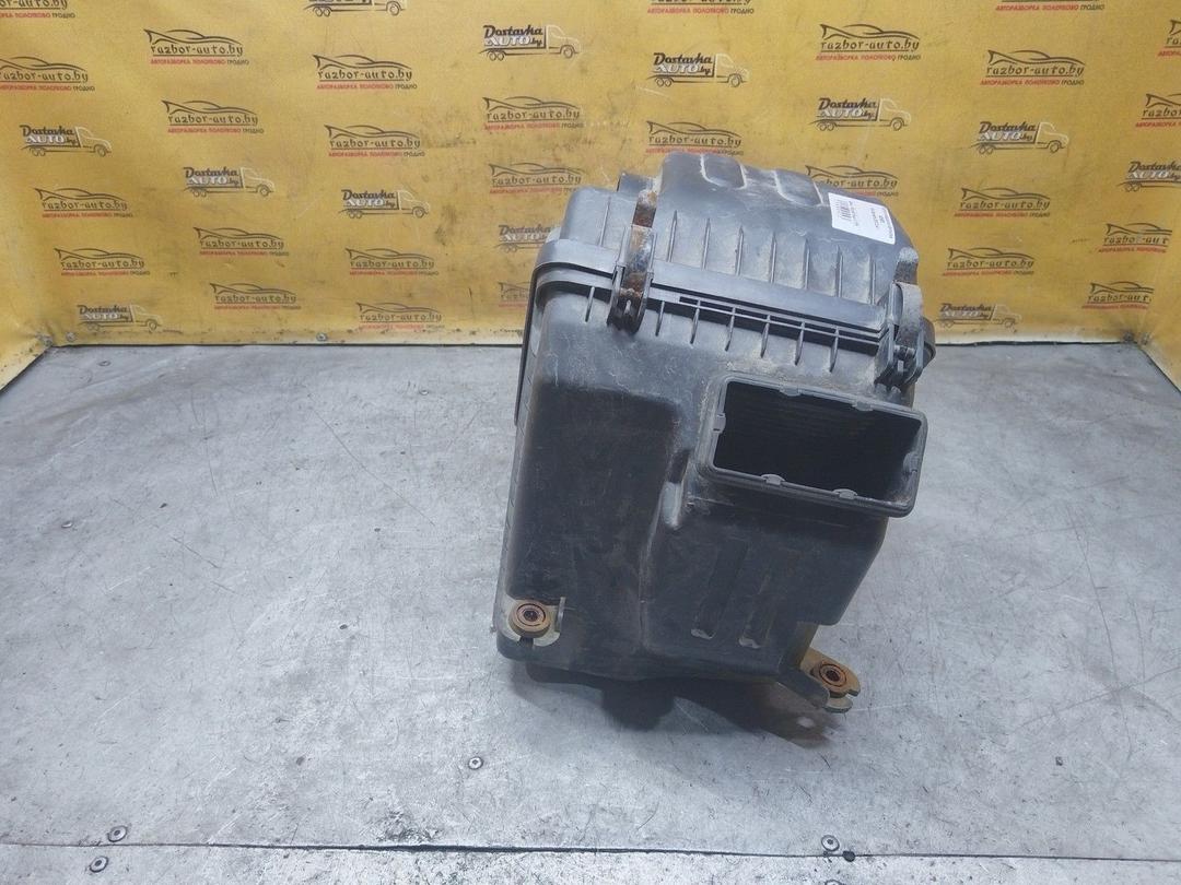 Корпус воздушного фильтра 62KB7L Kia Sorento undefined