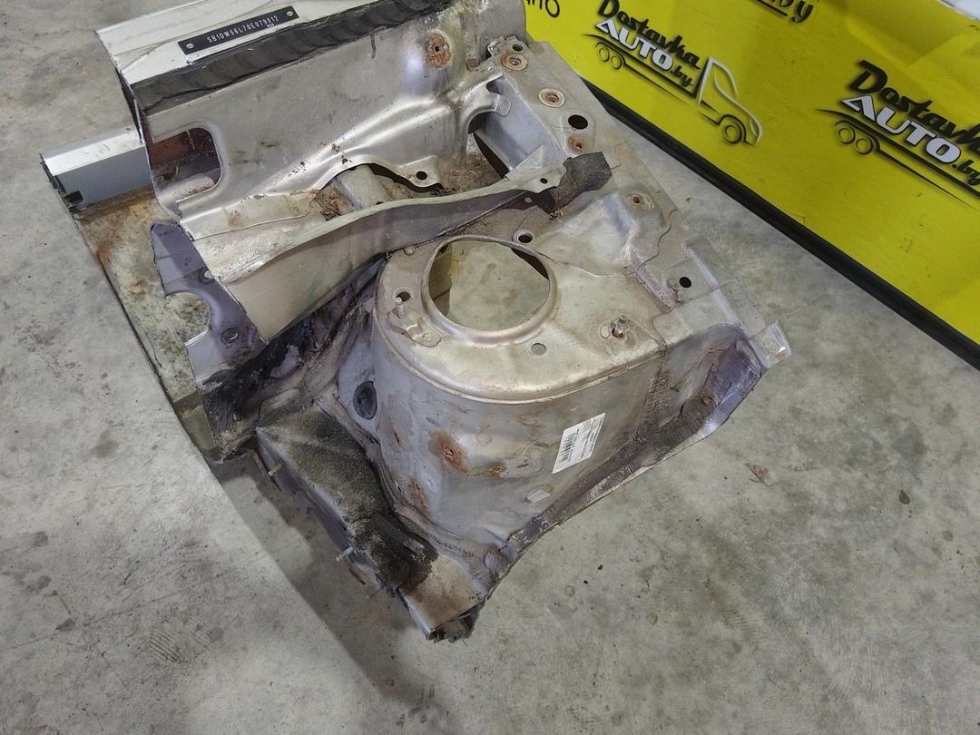 Стойка кузовная передняя левая YCW68W Toyota Avensis купить с доставкой