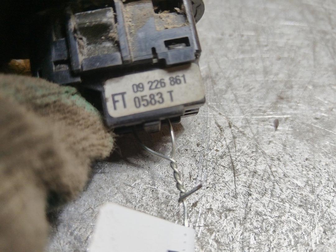 Джойстик регулировки зеркал XNU1Q8 Opel Zafira купить с доставкой