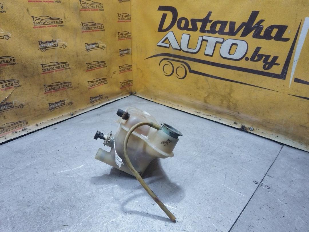 Бачок расширительный M4MZ8M Mercedes E W124 - Фото 2