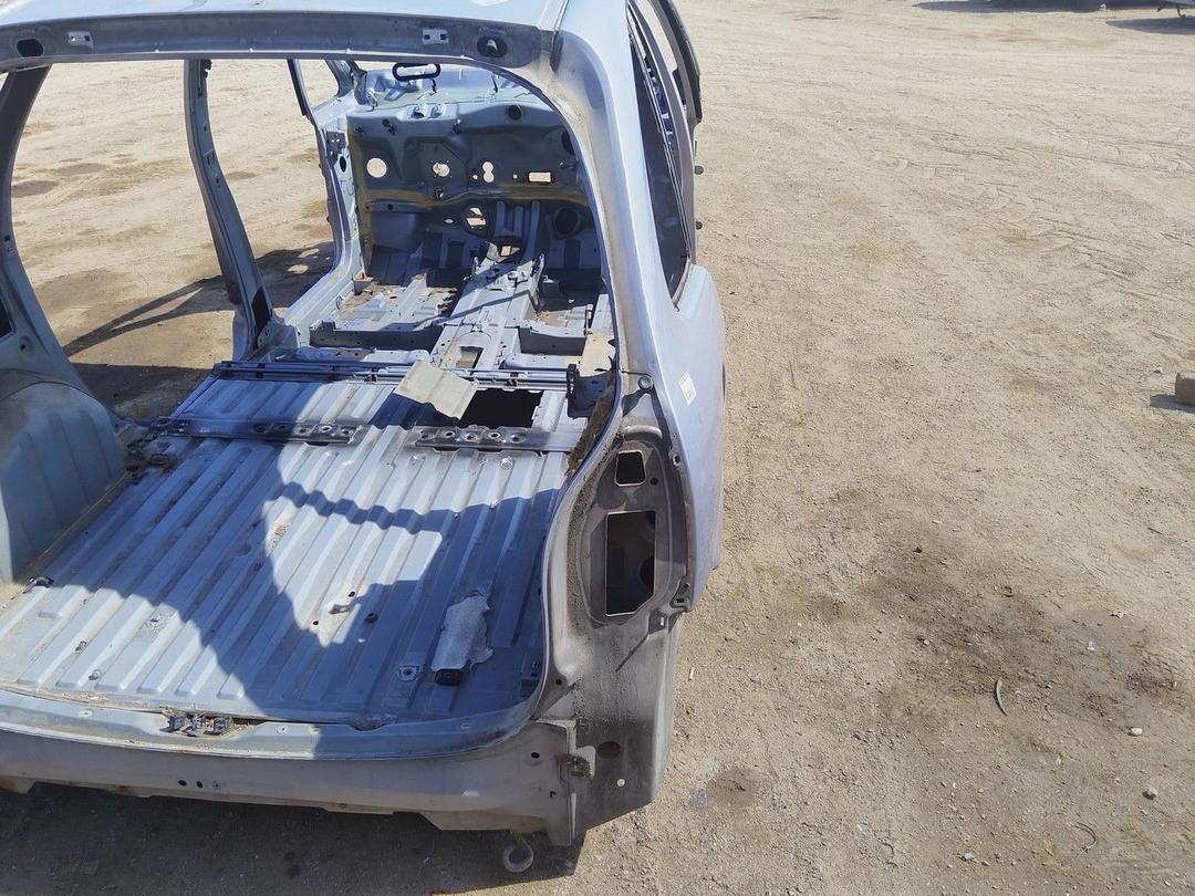 Крыло заднее правое 3VP59H Citroen Xsara Picasso - Фото 5