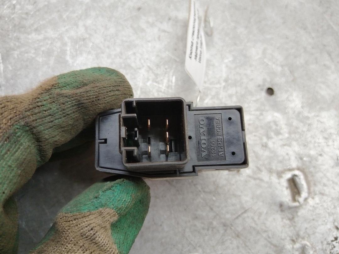 Кнопка стеклоподъемника заднего правого 45JY70 Volvo V40 - Фото 3