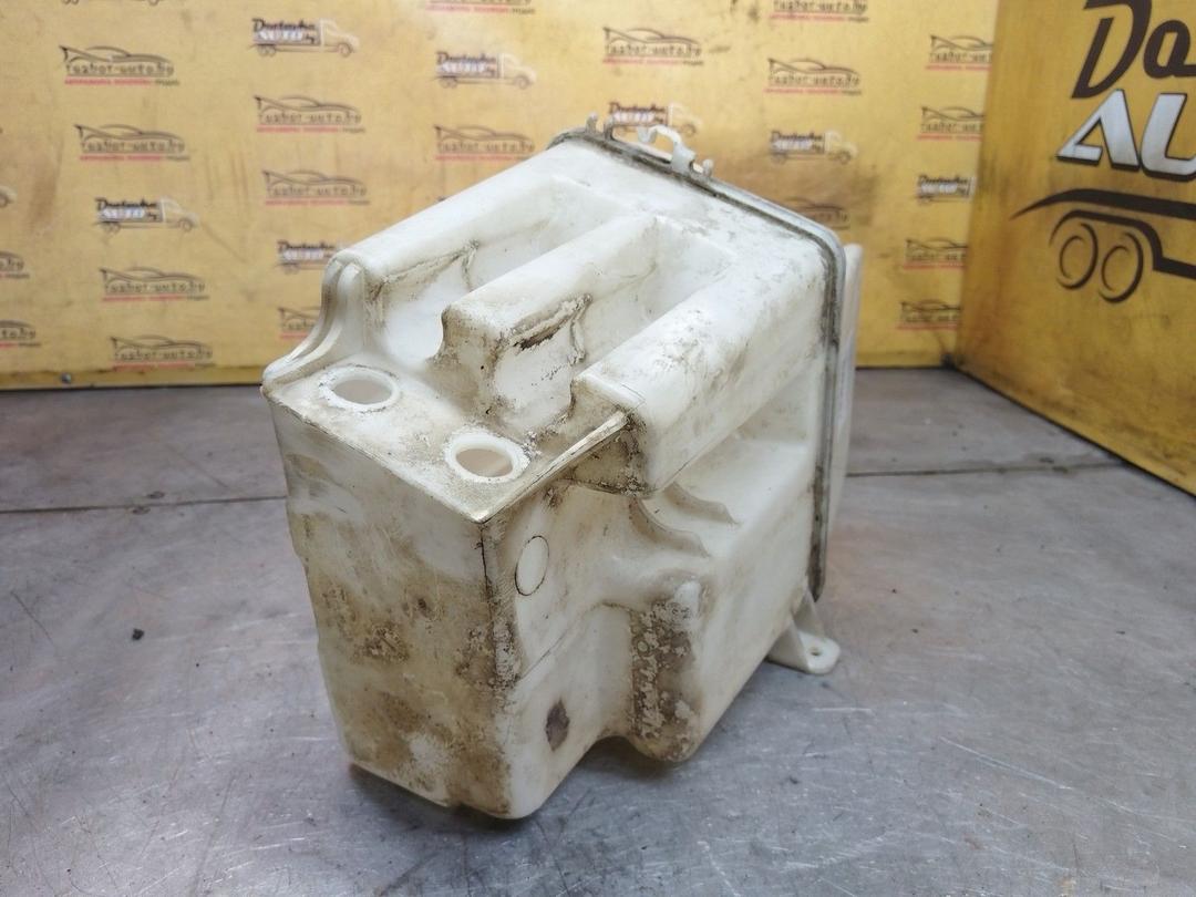 Бачок омывателя GXF0D1 Toyota Corolla купить