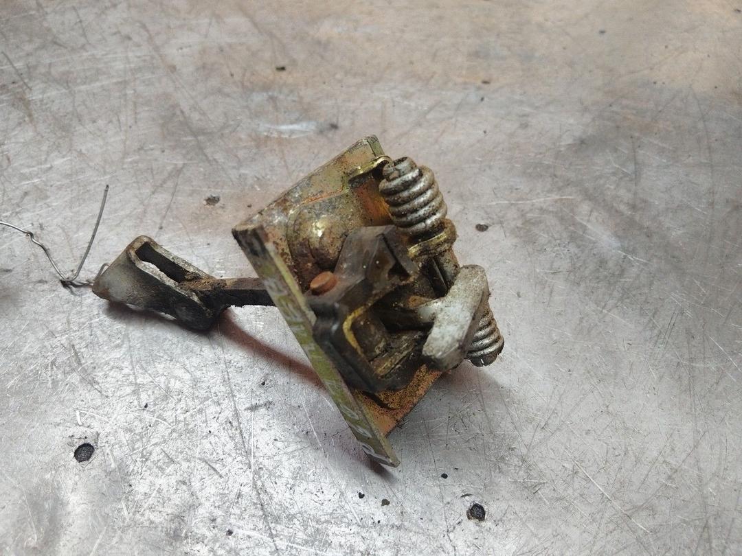 Ограничитель открывания двери передней Q9TFVE Peugeot 607 - Фото 4