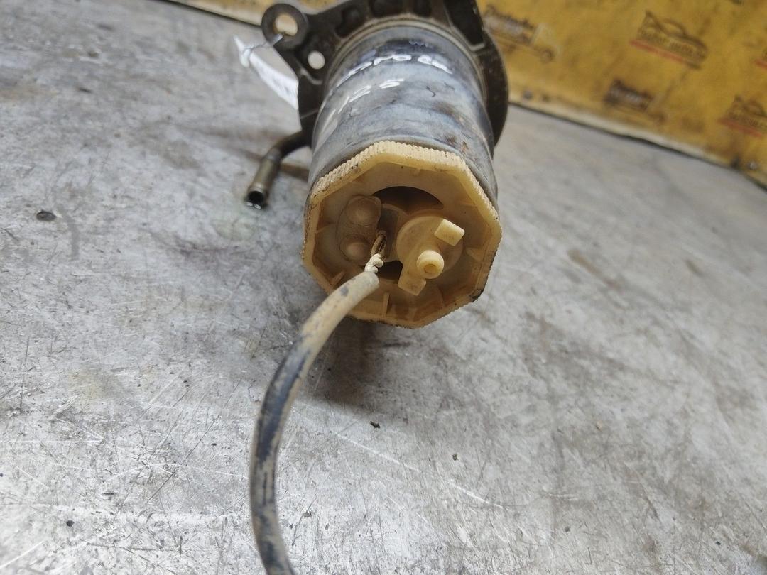 Корпус топливного фильтра YY31Y4 Toyota Corolla купить на авторазборке