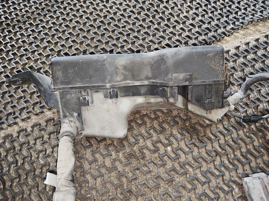 Проводка Y9UV42 Toyota Corolla undefined