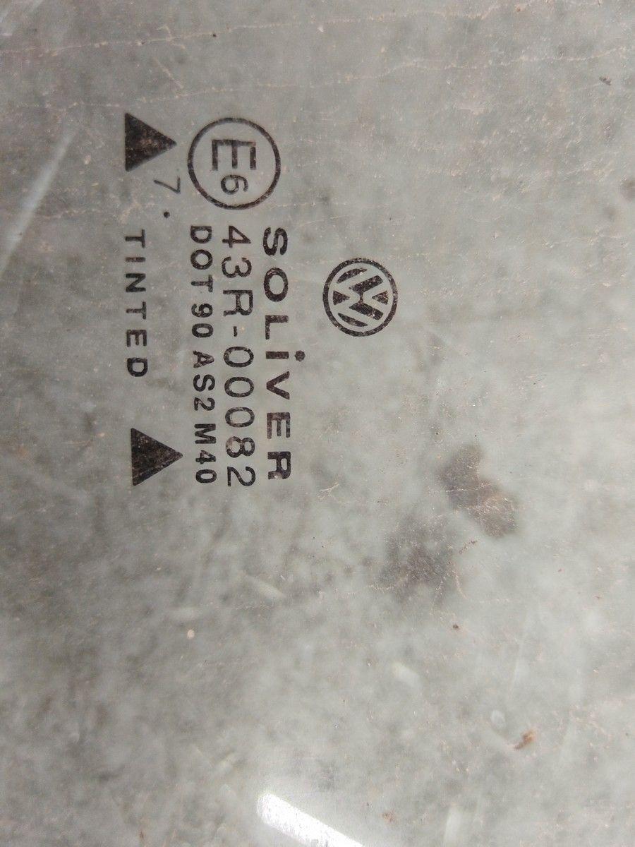 Стекло двери передней правой 7RPUI5 Volkswagen Passat - Фото 3