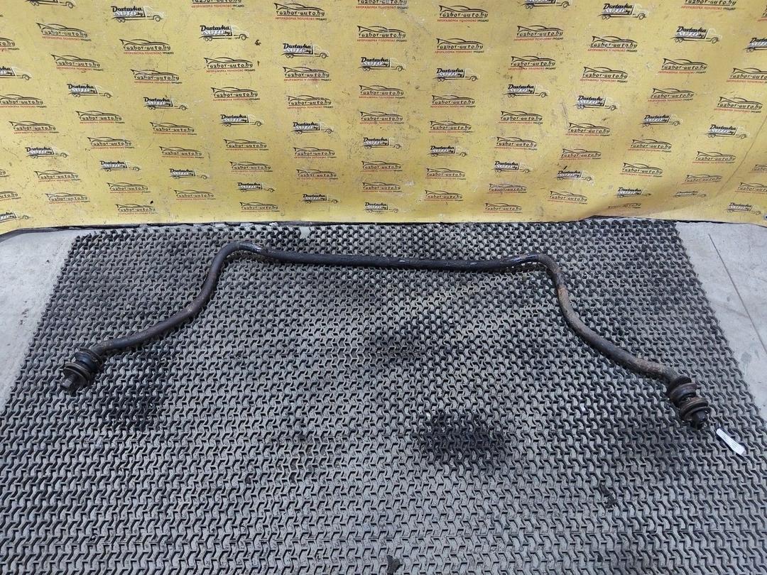 Стабилизатор подвески (поперечной устойчивости) передний HVE8ZZ Audi 100