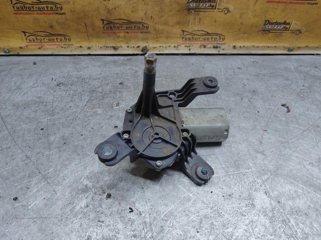 Моторчик заднего стеклоочистителя (дворника) KO2D2J Opel Zafira купить в магазине запчастей бу