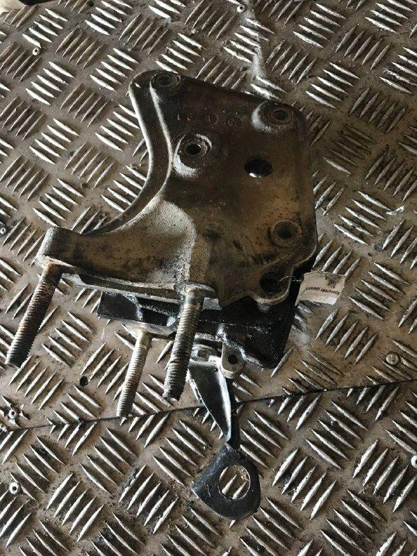 Кронштейн двигателя 1FQU3T Citroen Evasion