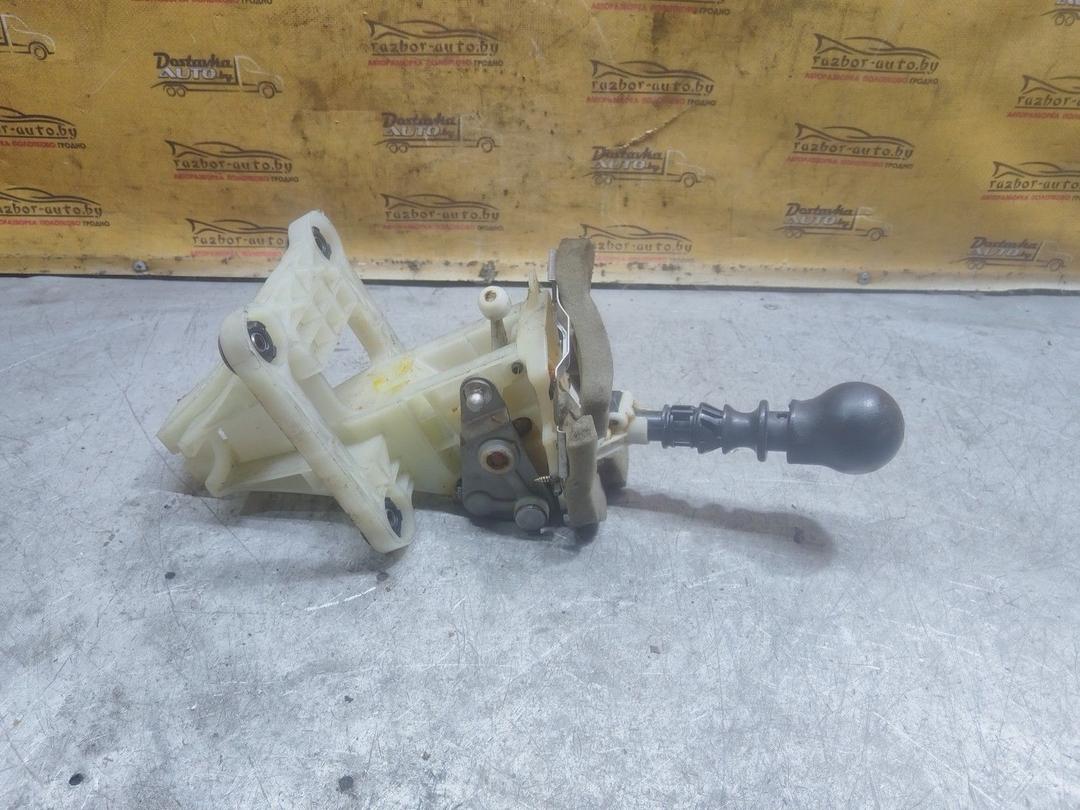 Кулиса X1U4BG Mitsubishi Grandis купить