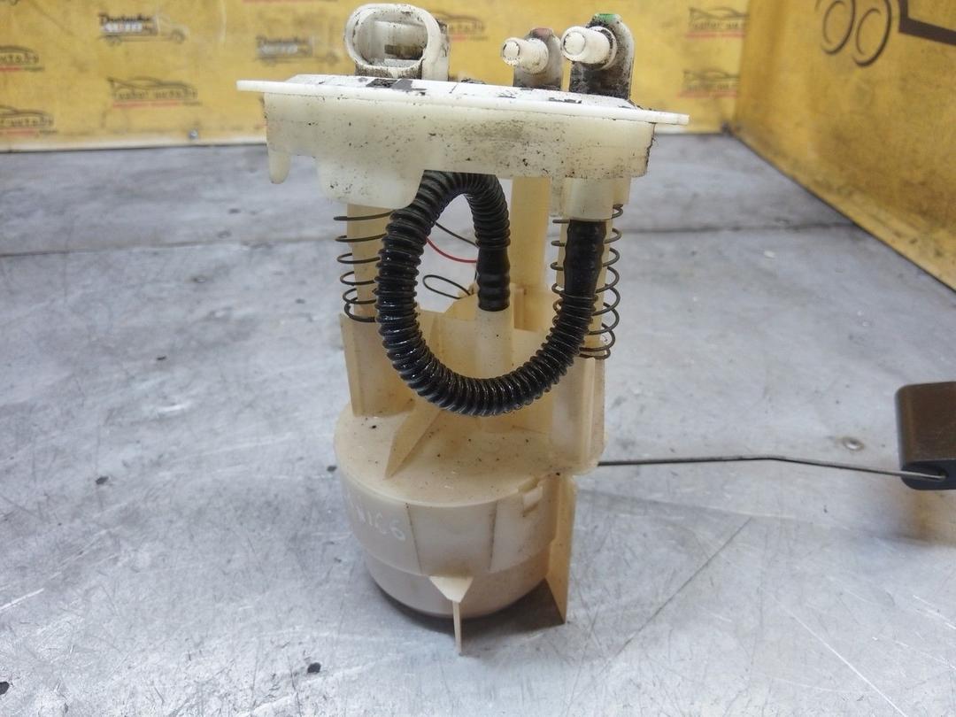 Колба в бак XQ8GP3 Renault Scenic купить на авторазборке