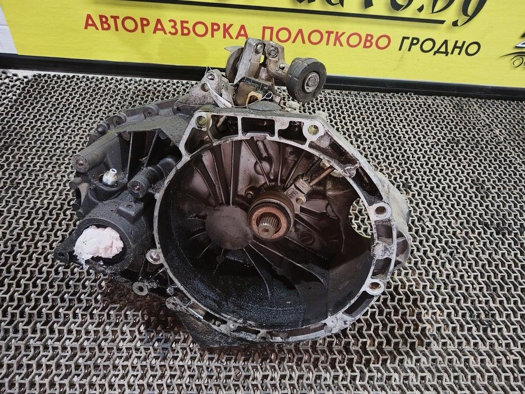 КПП механическая (МКПП) 5-ступенчатая 94RS3Z Volkswagen Sharan