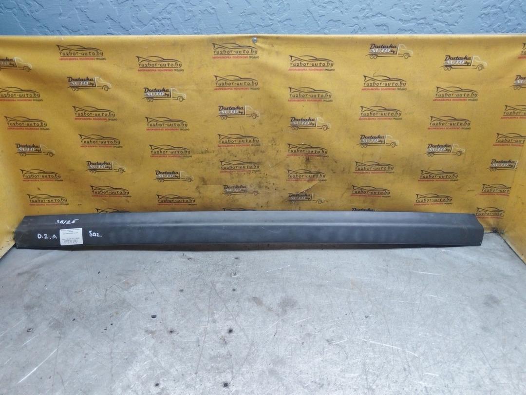 Молдинг крышки багажника V4SN0M Opel Zafira