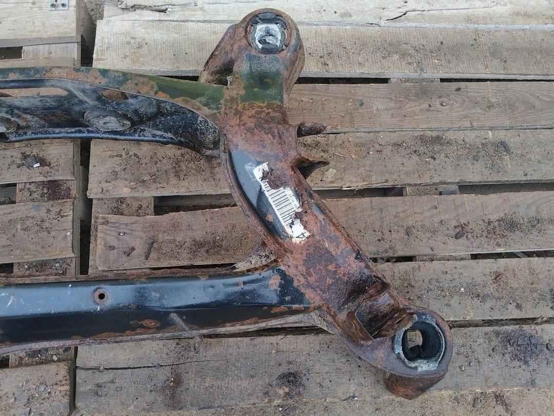 Балка подвески задняя 6D8K37 Mercedes C W202 купить с доставкой. Огромный выбор запчастей и марок авто. У нас есть практически все.