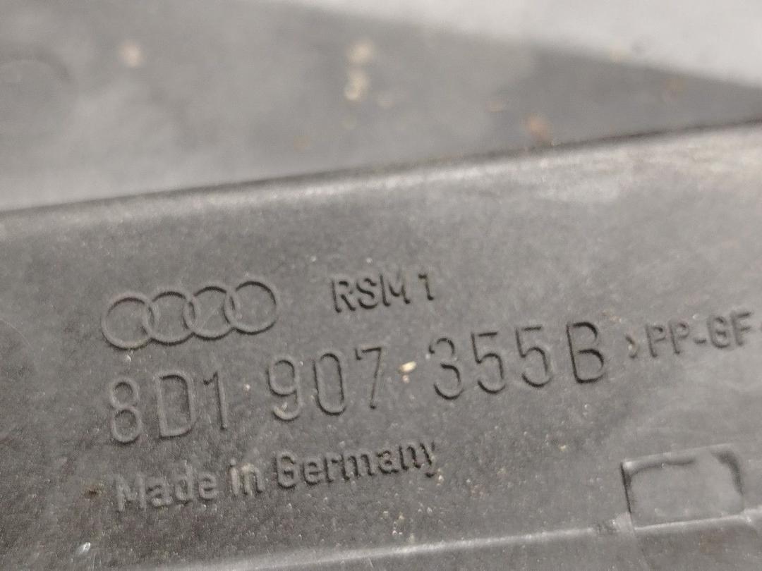 Короб предохранителей YX89B7 Audi A6 - Фото 7