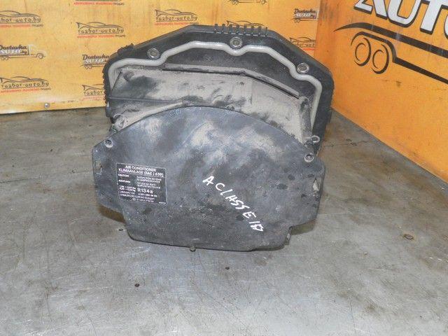 Короб предохранителей 6ZZIB8 Mercedes A W168 - Фото 2