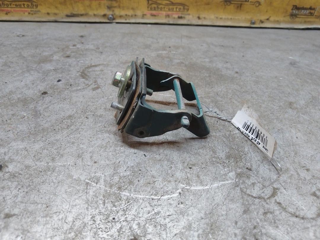 Петля крышки багажника IQ2FW4 Ford Tourneo Connect - Фото 1