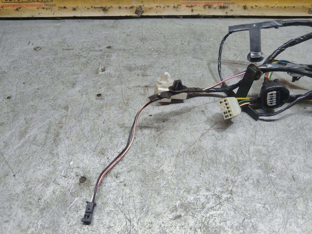Проводка двери передней правой H6IZTJ Mitsubishi Grandis купить с доставкой