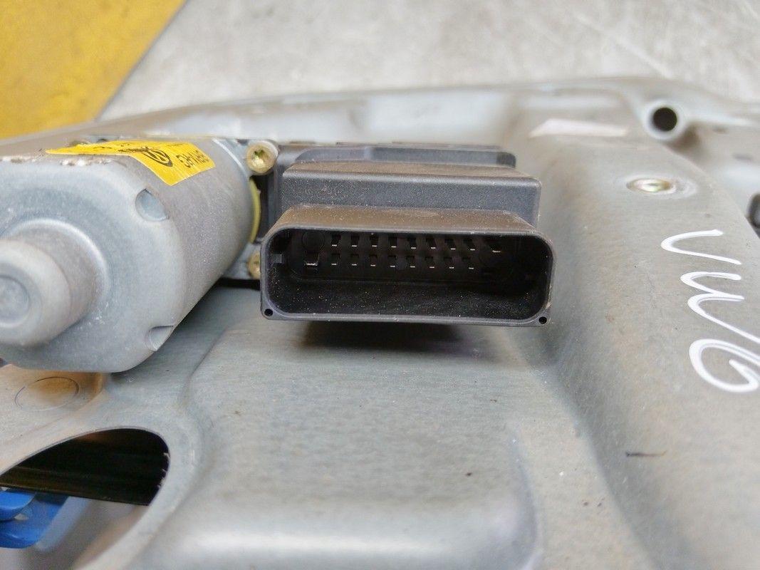 Стеклоподъемник электрический задний левый 7UUPYF Volkswagen Golf - Фото 3