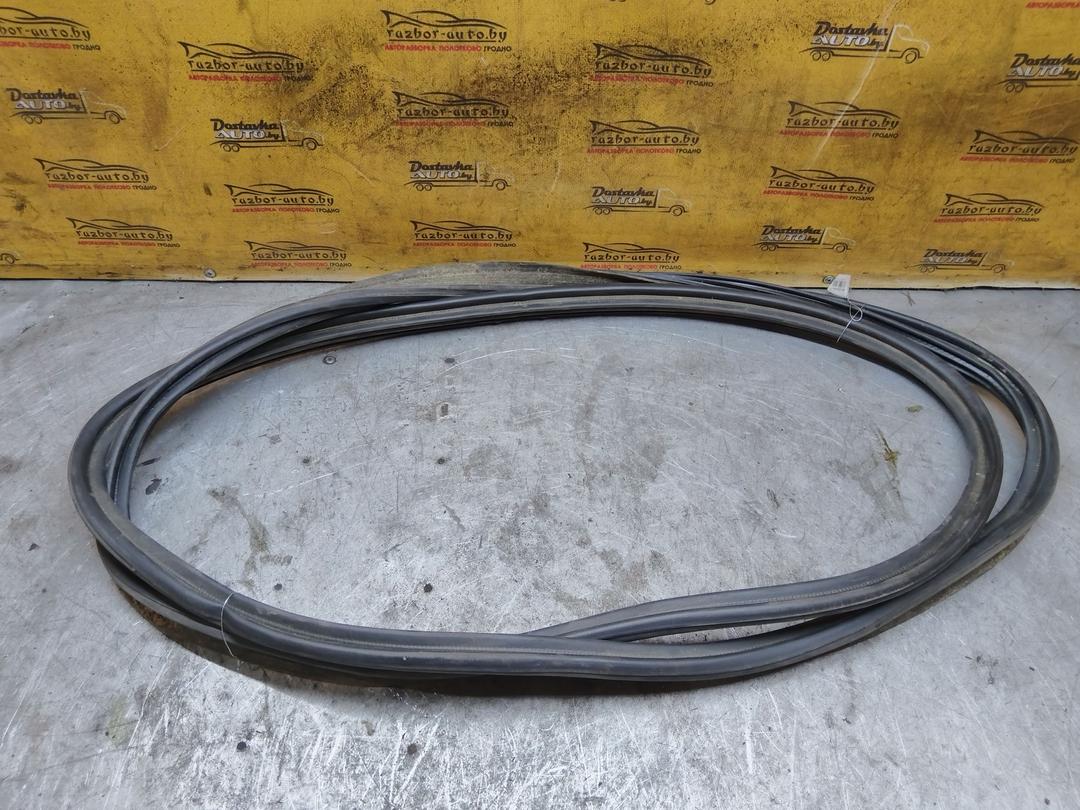 Уплотнитель багажника 03A2I6 Toyota Corolla - Фото 4