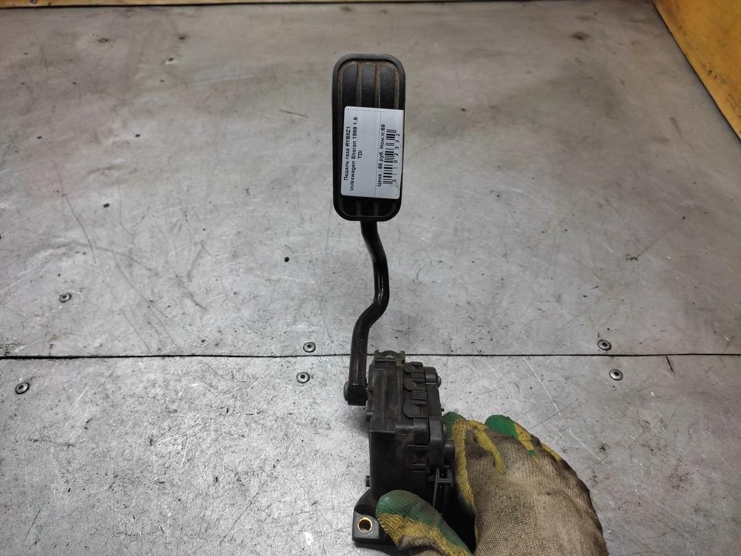 Педаль газа RYB8Z1 Volkswagen Sharan