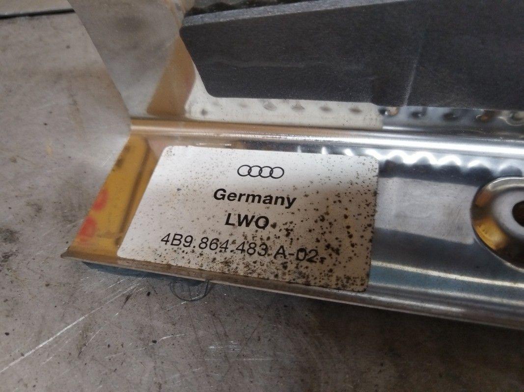 Пластик багажника WIUC9V Audi A6 купить в магазине запчастей бу