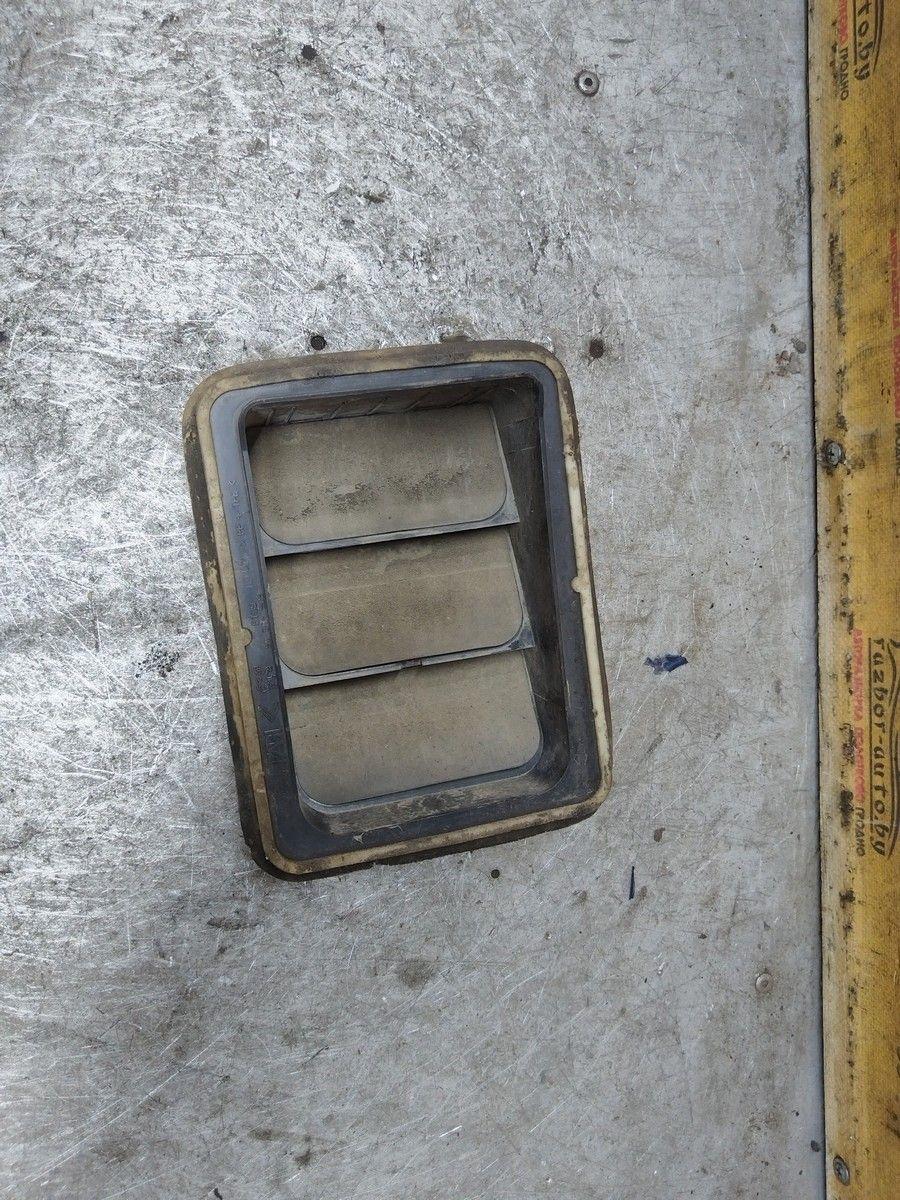 Решетка вентиляции кузова DONUHW Peugeot 307 - Фото 2